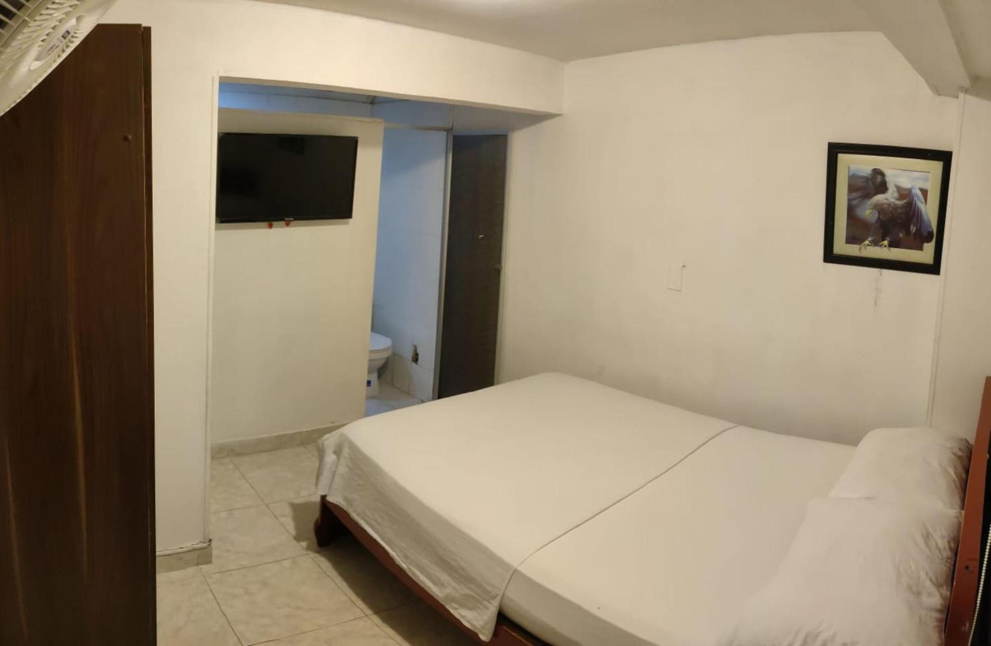 Hostal El Mohan Neiva  Exterior photo